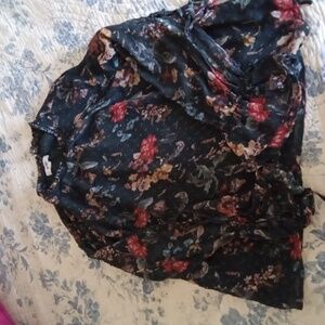Kensie Jeans Floral Top